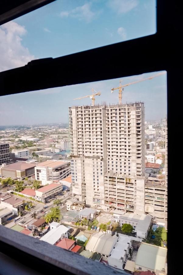 2 Bedroom Condo @ Midpoint Residences W/ City View Mandaue City Exterior photo